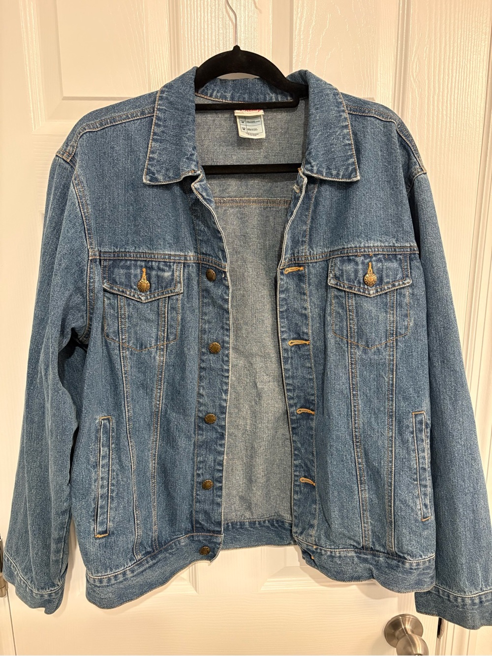 Disney Shopping Mickey Jean Jacket Men’s Fit M - Picture 2 of 3